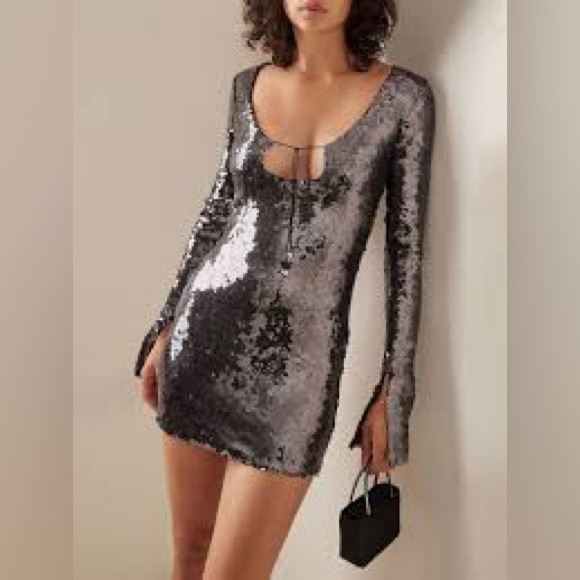 Elodie Oxblood Sequin Mini Bell Sleeve Excellent Size M - Picture 8 of 9